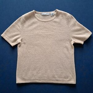 100% Cashmere Pursuits Ltd. Beige Crew Neck Short Sleeve Sweater